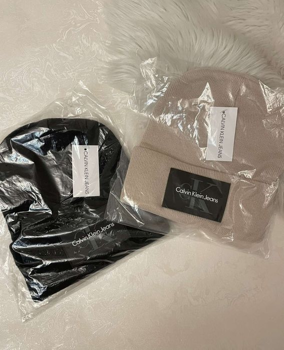 Шапка Calvin Klein