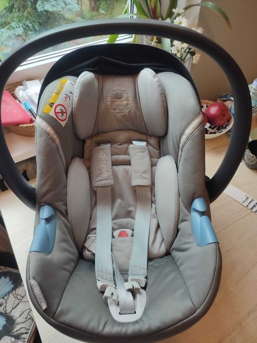 Fotelik samochodowy CYBEX Aton M i-Size