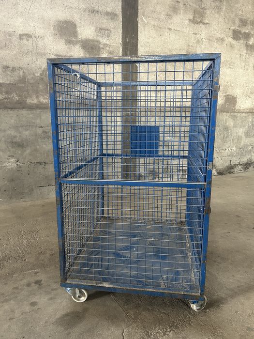 Vendo grades de ferro com porta removivel