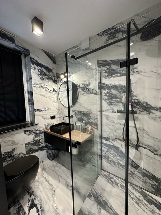 Повністю АВТОНОМНИЙ Дизайнерський будинок в закритому КМ біля Києва !