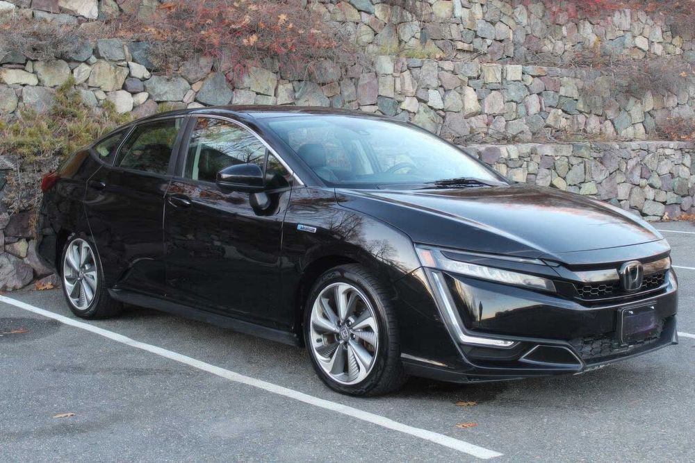 Honda Clarity Hybrid Plug-In      2018