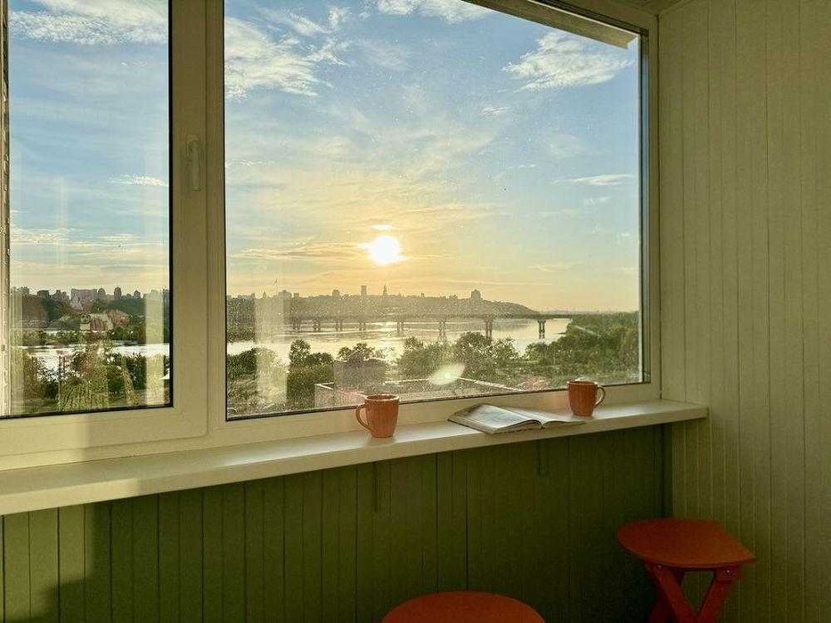 2 Кімнатна квартира Лівобережна Березняки Дніпровська набережна 11