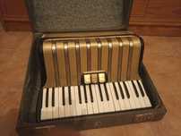 Acordeão Hohner Arietta IM