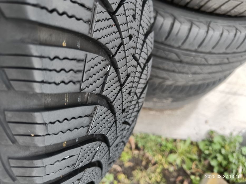 205/55/16 Goodyear Ultra grip 9