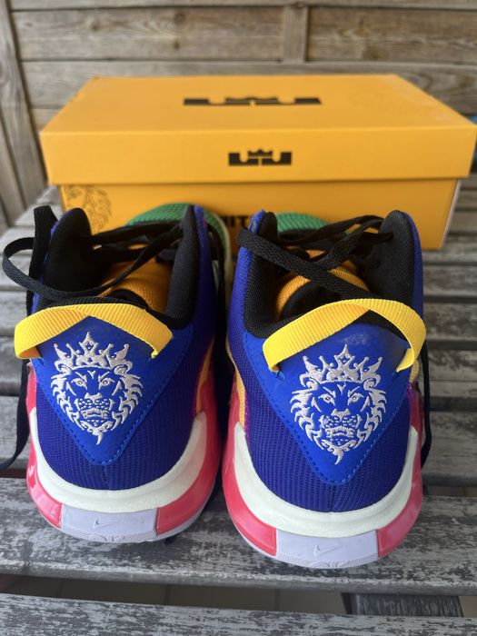 Sapatilhas de basket lebron witness VII