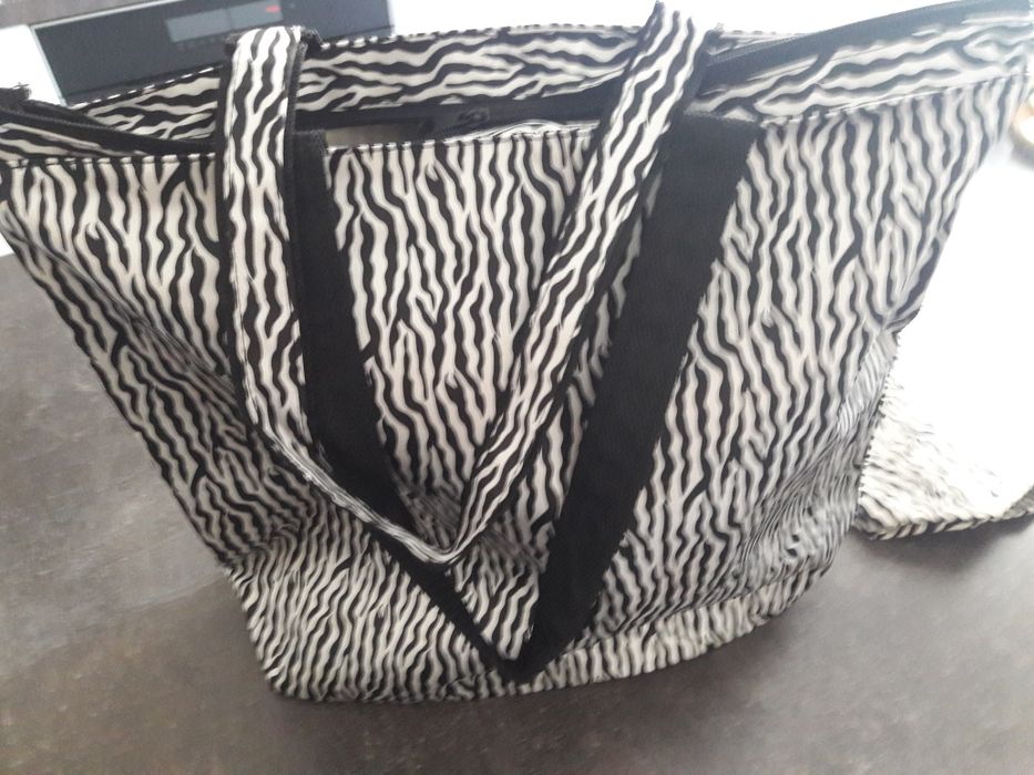 Torba miejska zapinana na suwak