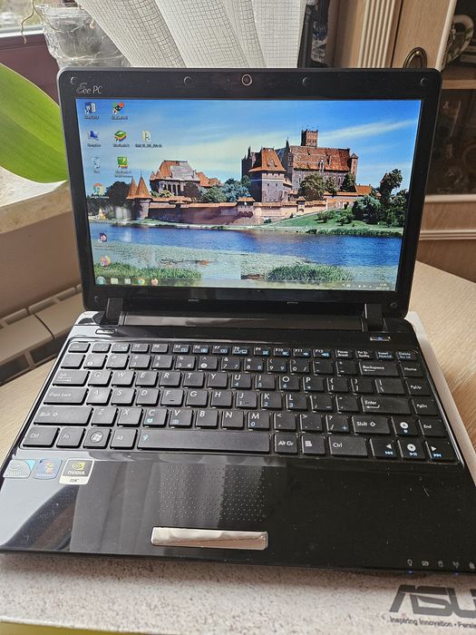 Mały laptop 12' Asus Eee PC 1201N stan doskonały