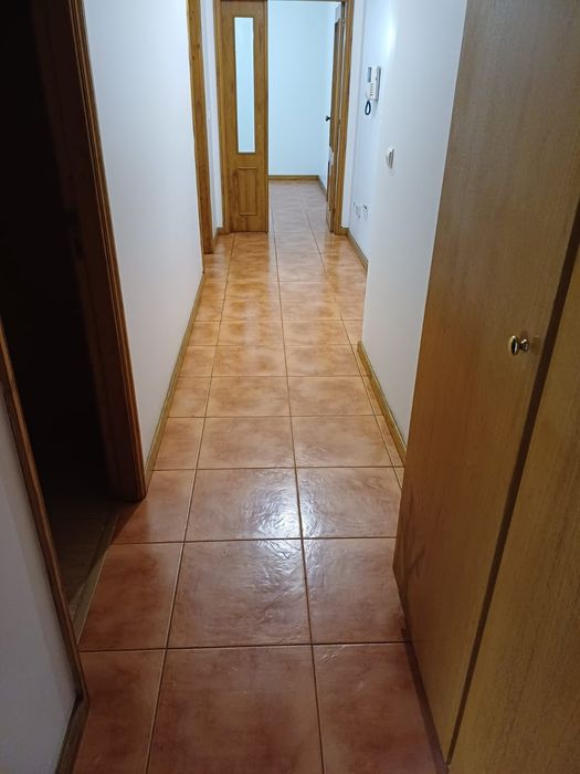 Alugo T2 - Vila Nova de Famalicão