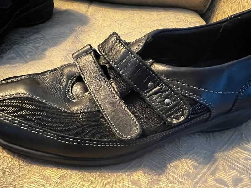 Buty damskie, skórzane Medicus, na rzepy