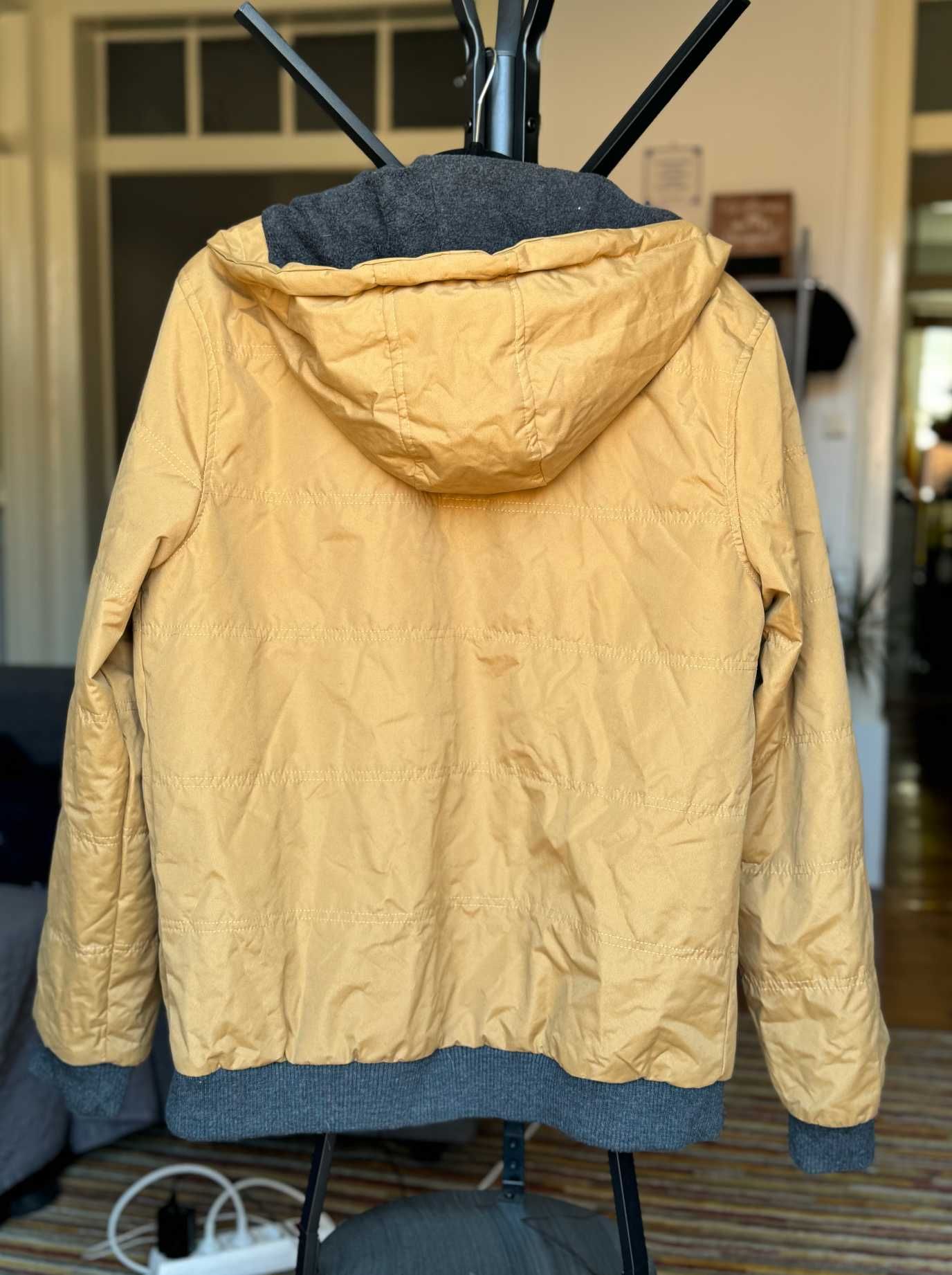 Roupa e calçado VARIADO