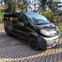 Opel Vivaro  Opel Vivaro, hak, klima, okno dachowe, uchylne