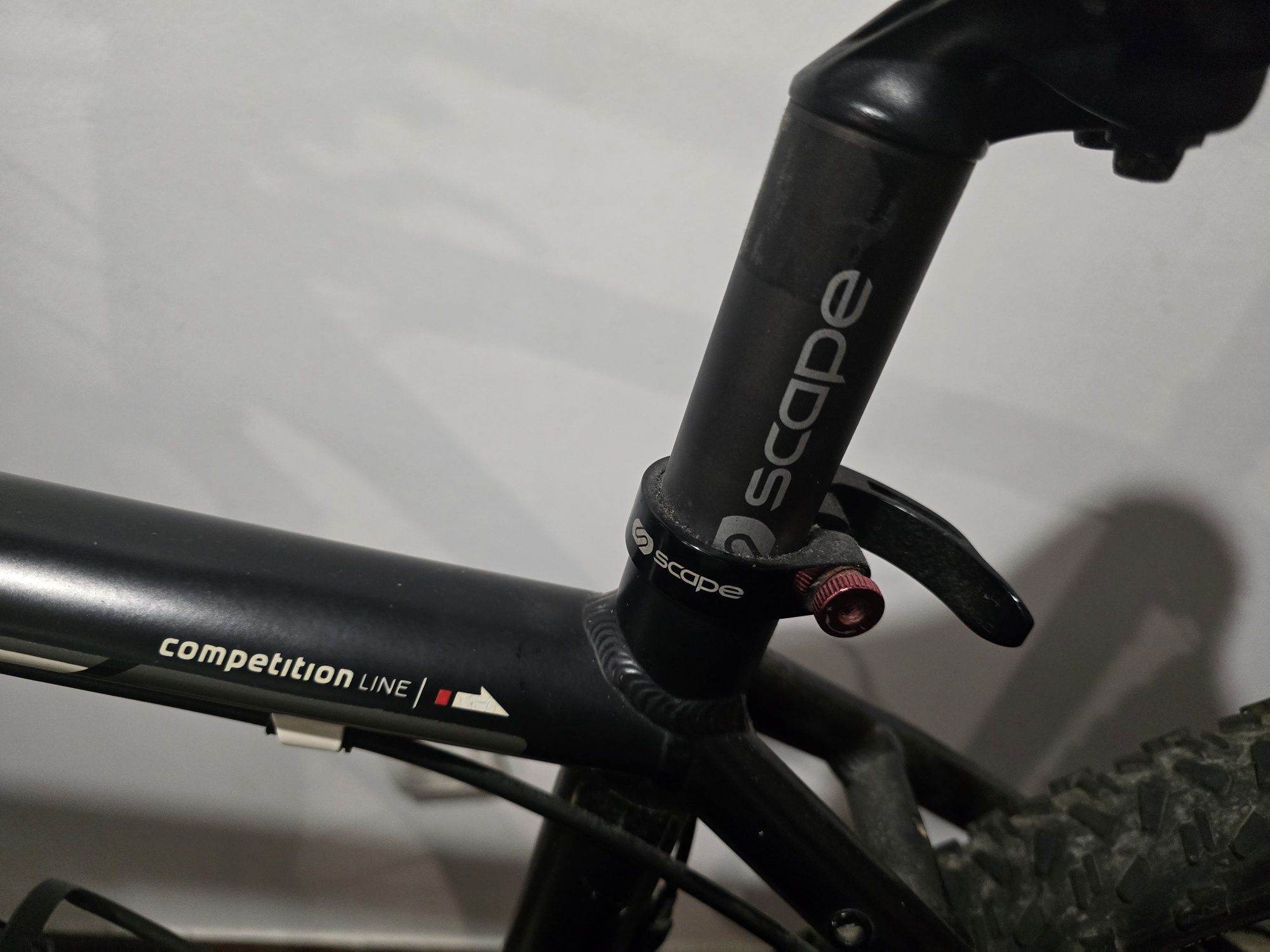 Bicicleta Cube Attention 26"