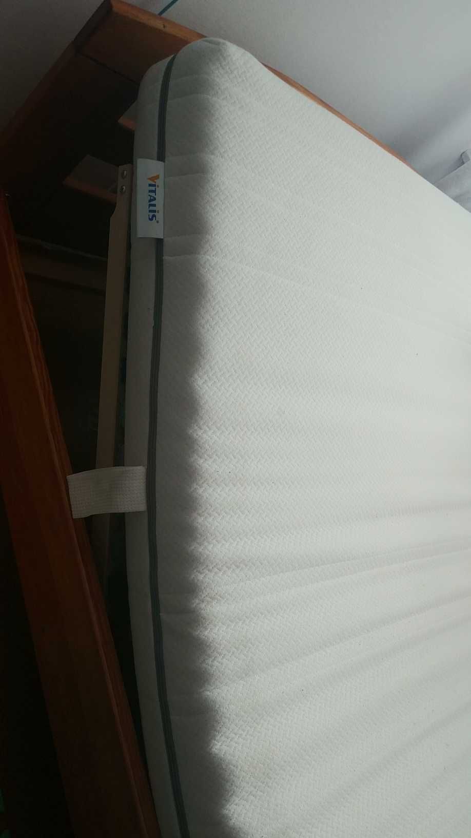 łóżko ze stelażem elektrycznym
