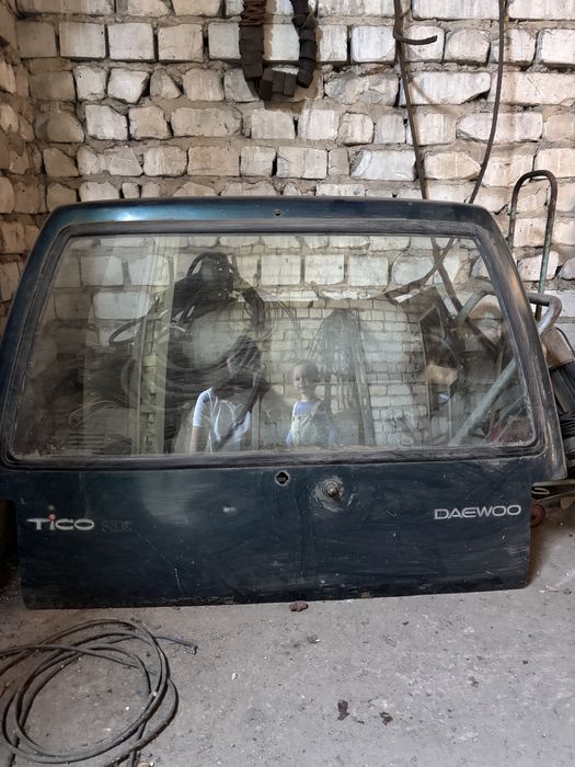 Задня ляда дверь Daewoo tico