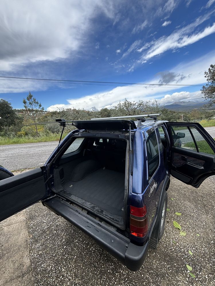 Opel Frontera longo 2.5 TD Arizona em ótimo estado de 1998.