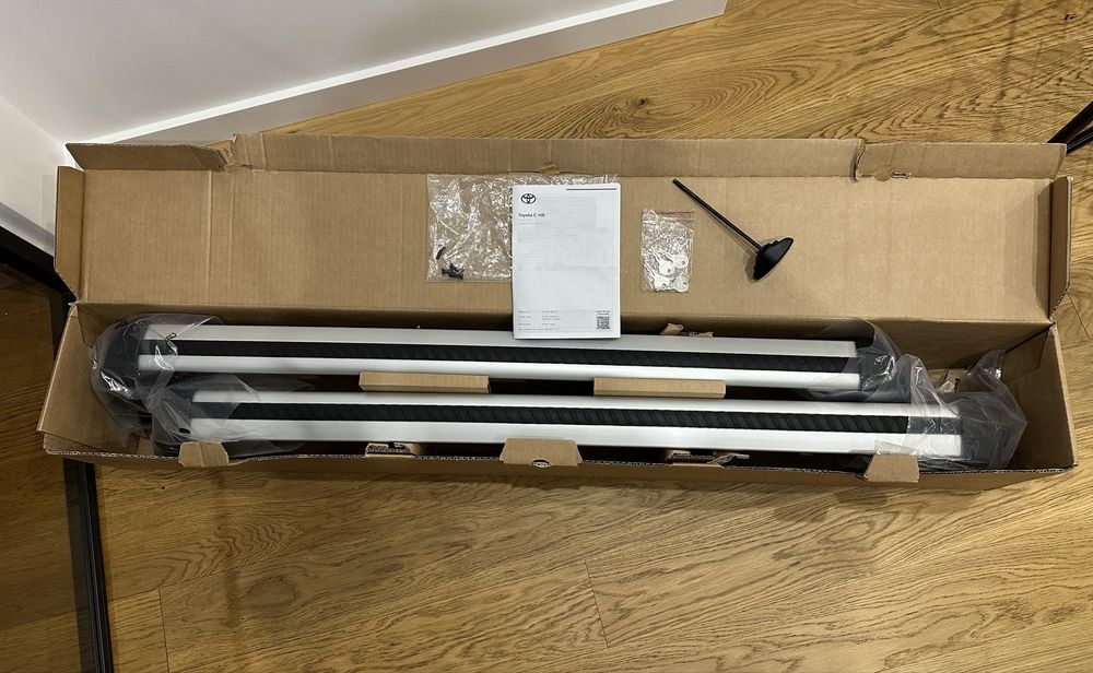 Balki dachowe bagażnik Toyota CHR 2 II Oryginał NOWY !