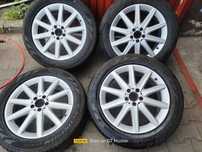 Mercedes A251 R-KLASA felgi aluminiowe 8Jx19 et67  komplet