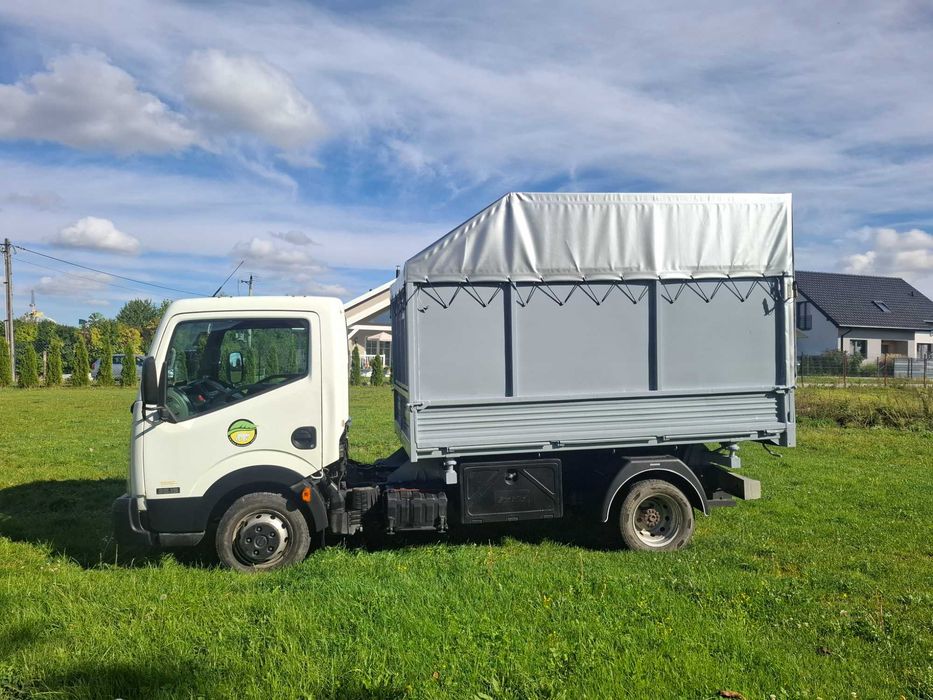 Nissan Cabstar – Wywrotka | Rok 2011 | 2.953 cm³