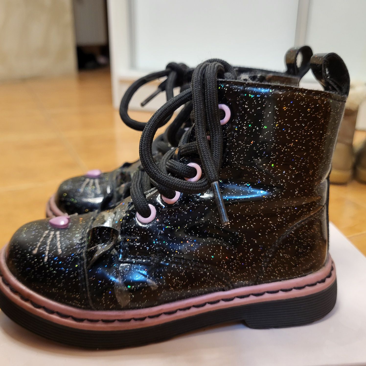 Buty zimowe  kozaki trzewiki  botki dla dziewczynki r 25
