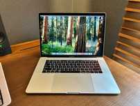Apple MacBook Pro 15 , 2017, Core i7, 16GB RAM, 500SSD, Radeon 4gb