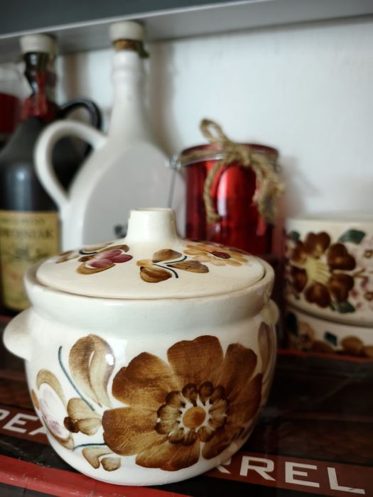 Miseczka z pokrywką -fajans Włocławek