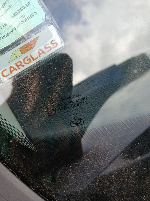 Pára-brisas FORD B-Max (JK)