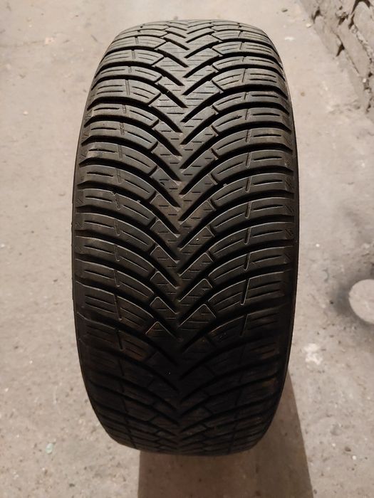 Opona kleber 205/55R16