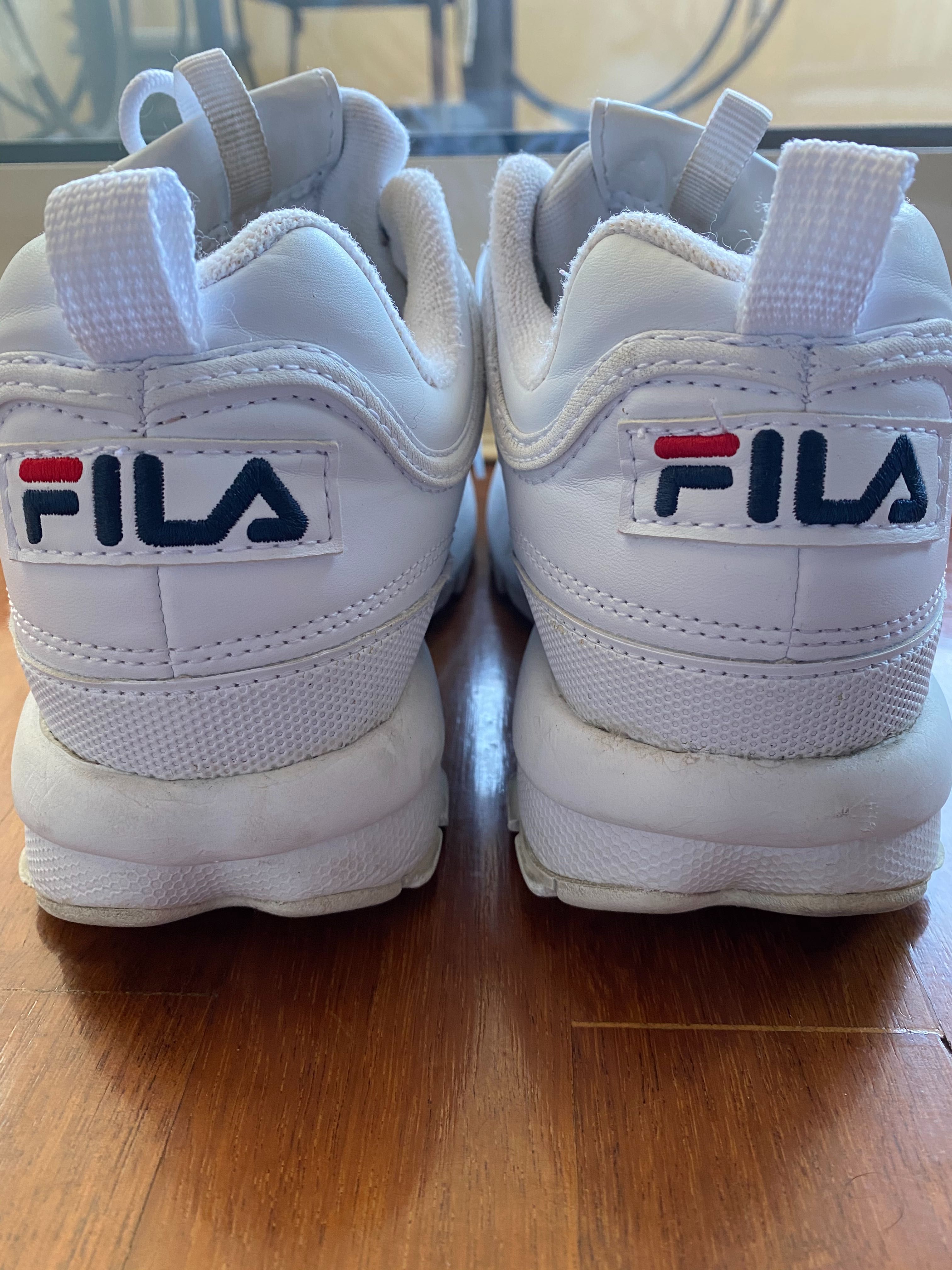 Sapatilhas brancas da Fila ORIGINAIS