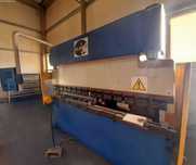 Prasa krawędziowa CNC HACO SYN 150/30