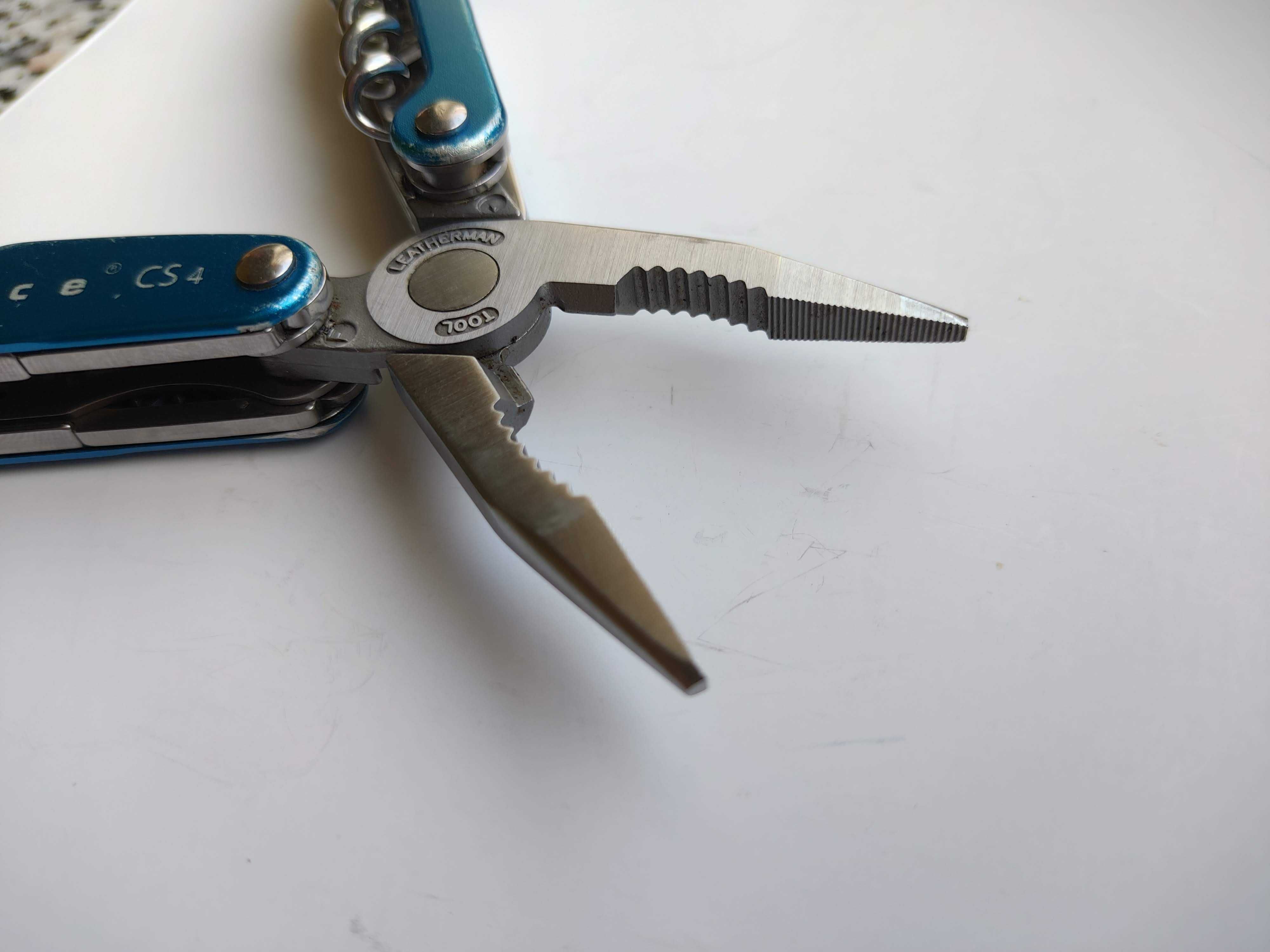 Multitool Leatherman Juice CS4