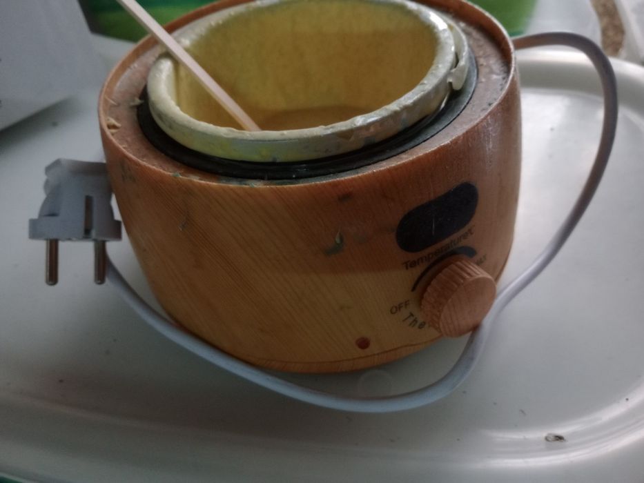 Roll on e panela cera estética
