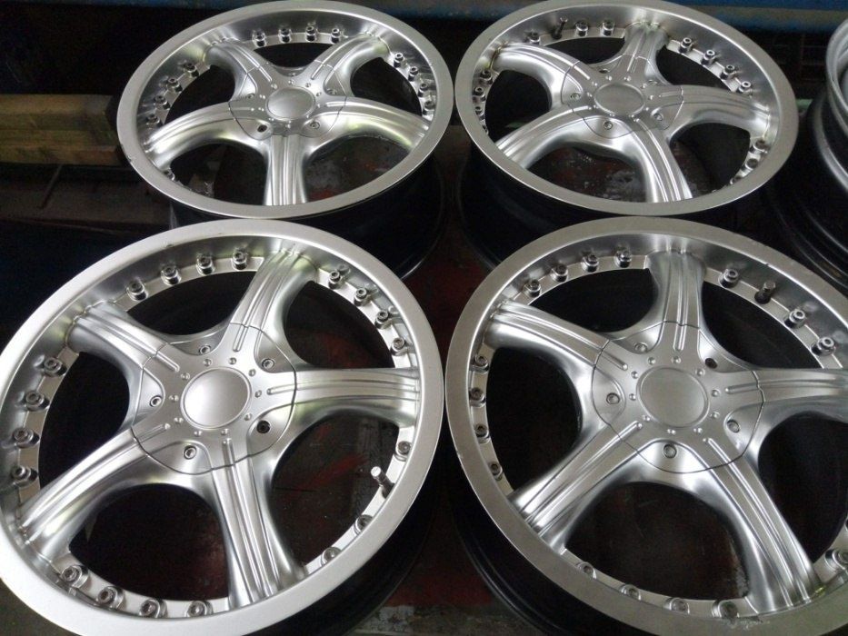 Продам диски R 16 в доброму стані,мають два розміра 5*110- 5*112.
