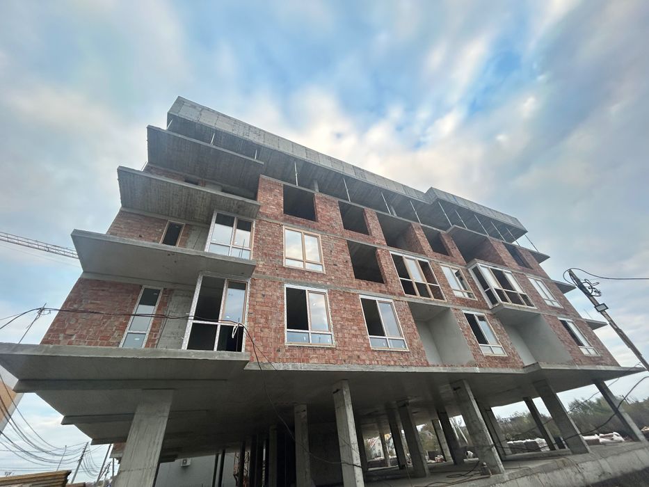 Продаж комерції від 127 м2 Клубний буд с. Сокільники, вул.Д.Галицького