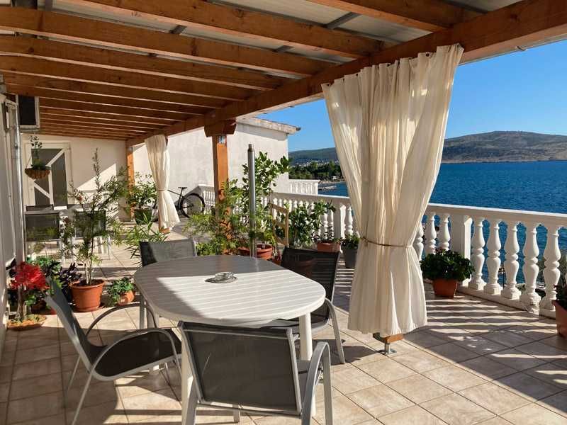 CHORWACJA STARIGRAD 13.08-20.08 apartament z widokiem na morze 4 os.