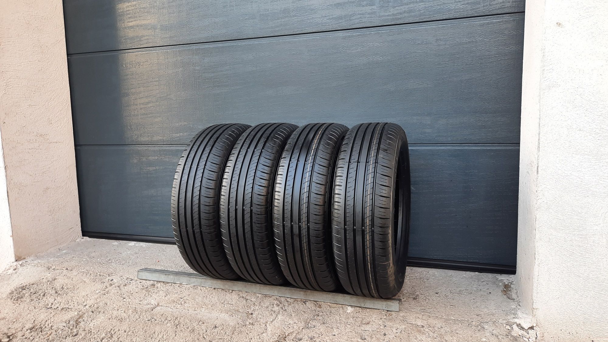 Dunlop 215/60 R17 Enasave NOWE 2023 Duster CH-R