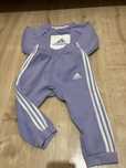 Adidas dziewczęcy dres, dwie bluzy, 5 par spodni