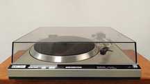 Gira-discos Technics SL-1400 MK2 c/ Shure M95ED