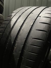 325/35/22 Michelin Polot Sport 4S