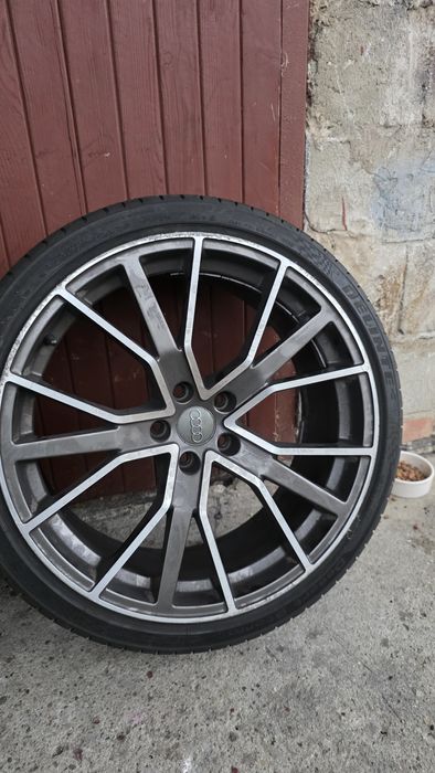 Koła  z felgami 20cali były założone na audi a6 c7