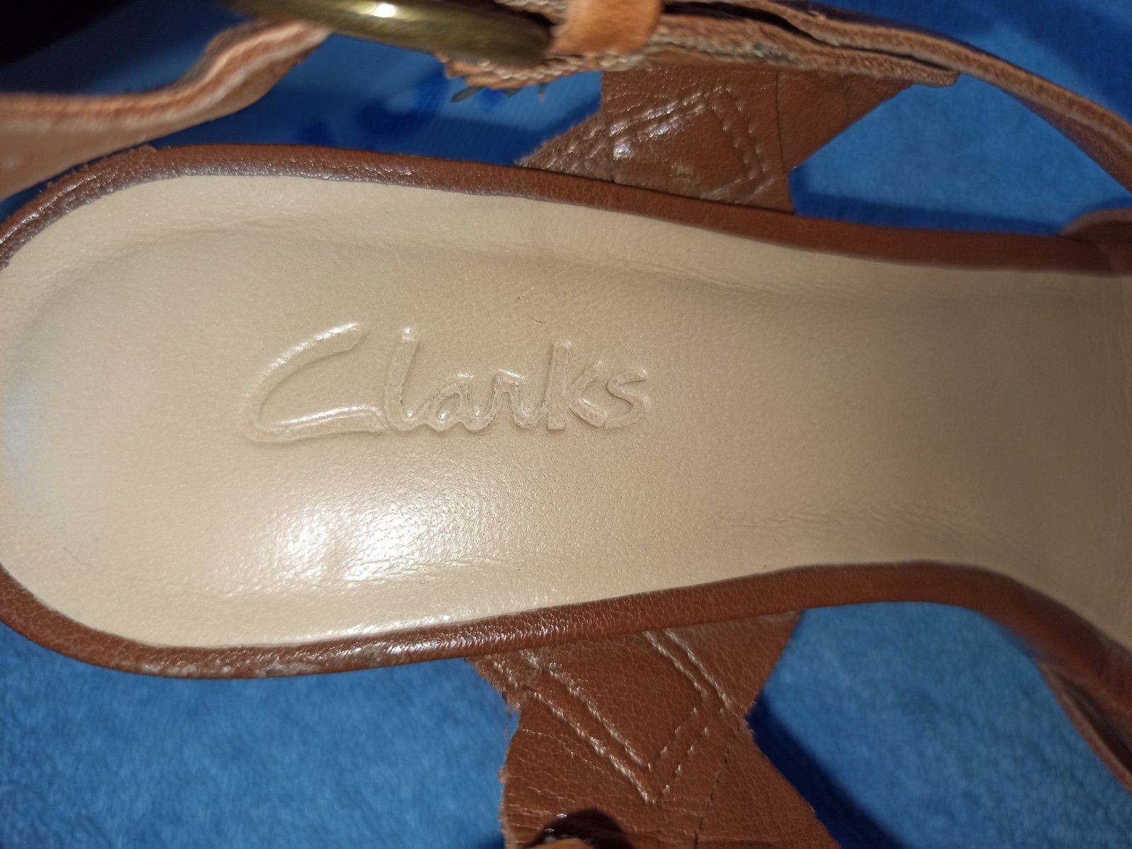 Босоножки кожаные Clarks