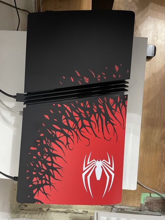 Obudowa/Panele do PS5 Pro Spider-Man (wersja z napędem)