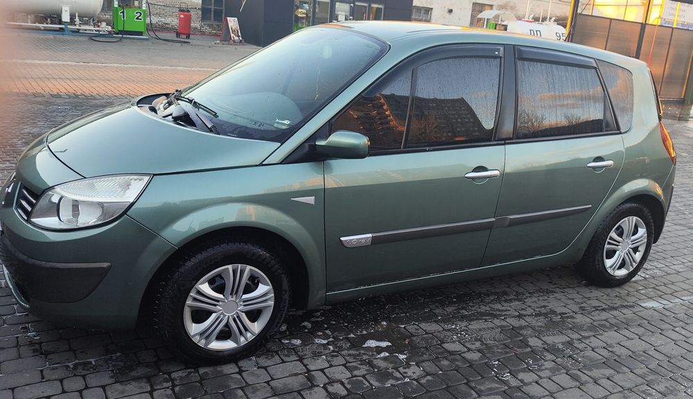 Рено Сценик 2  2005 г