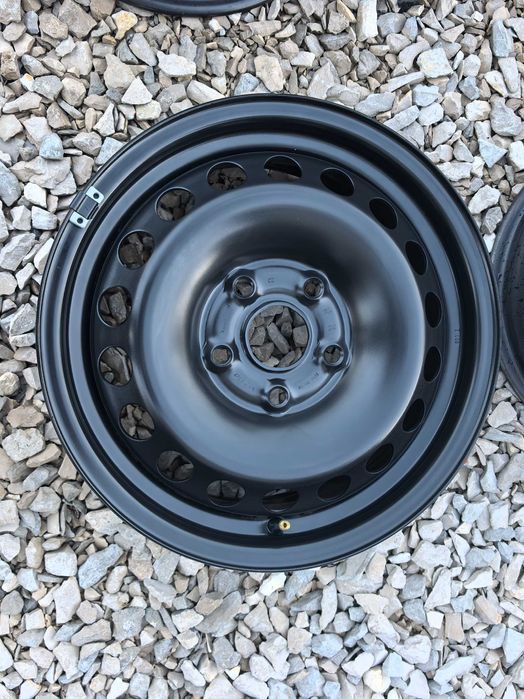 FELGI 15  5x112  ET 47 VW Touran Golf Caddy Seat Leon II Audi A3 Skoda