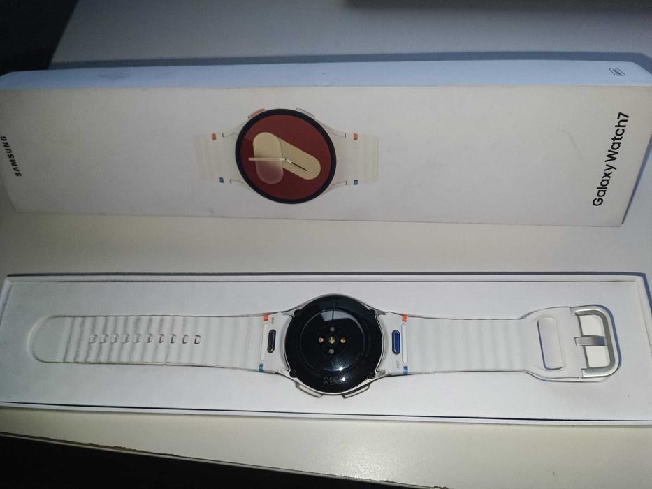 Samsung Galaxy Watch 7 de 42mm - Semi novo