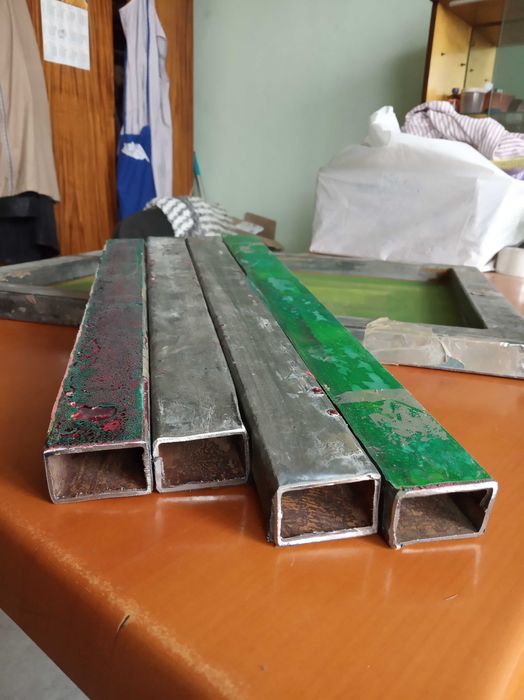 Недорого! Профильная труба 40х25х2мм, куски длиной 41и45см, оцинковка