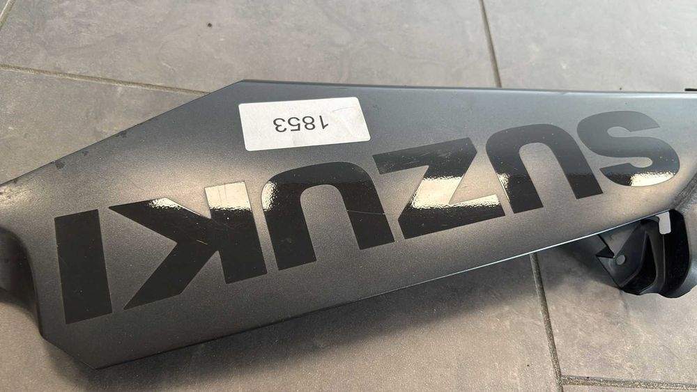 Osłona Owiewka Pług Lewy Suzuki GSX-R 600. 750 K6 K7 [1853]