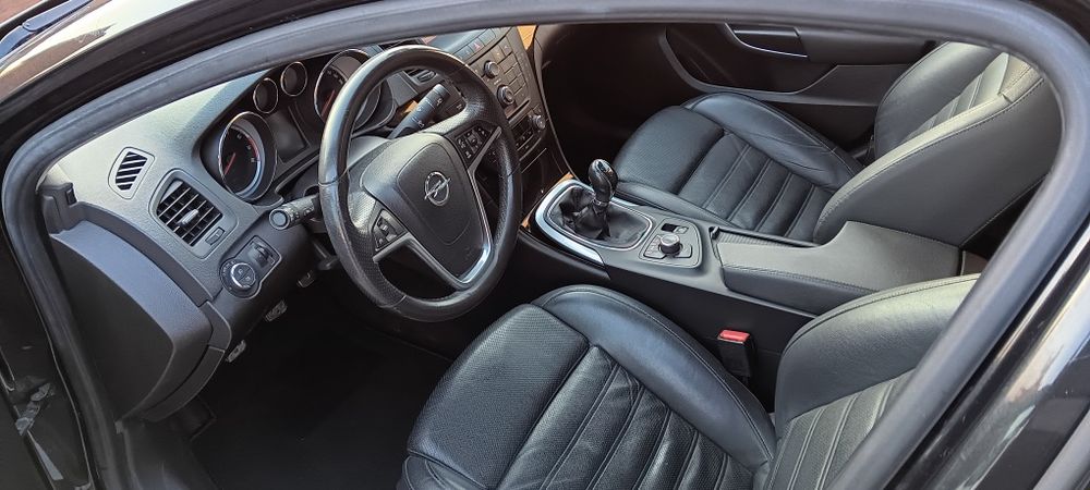 OPEL Insignia 2.0 T-220KM Benzyna, Alufelgi 20"