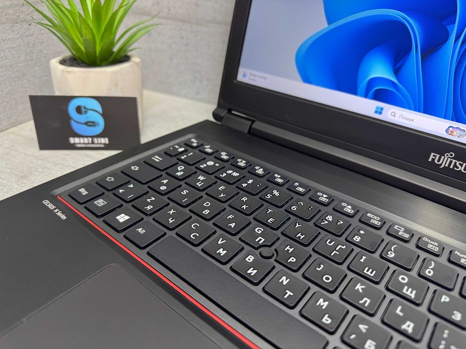 Nvidia/Потужний ноутбук Fujitsu H780/i7-8750H/15.6"/32gb ddr4/512 ssd