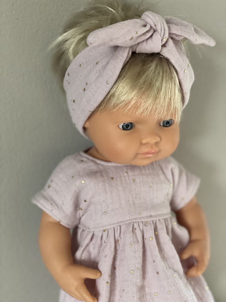 Sukienka i opaska dla lalki Miniland 38