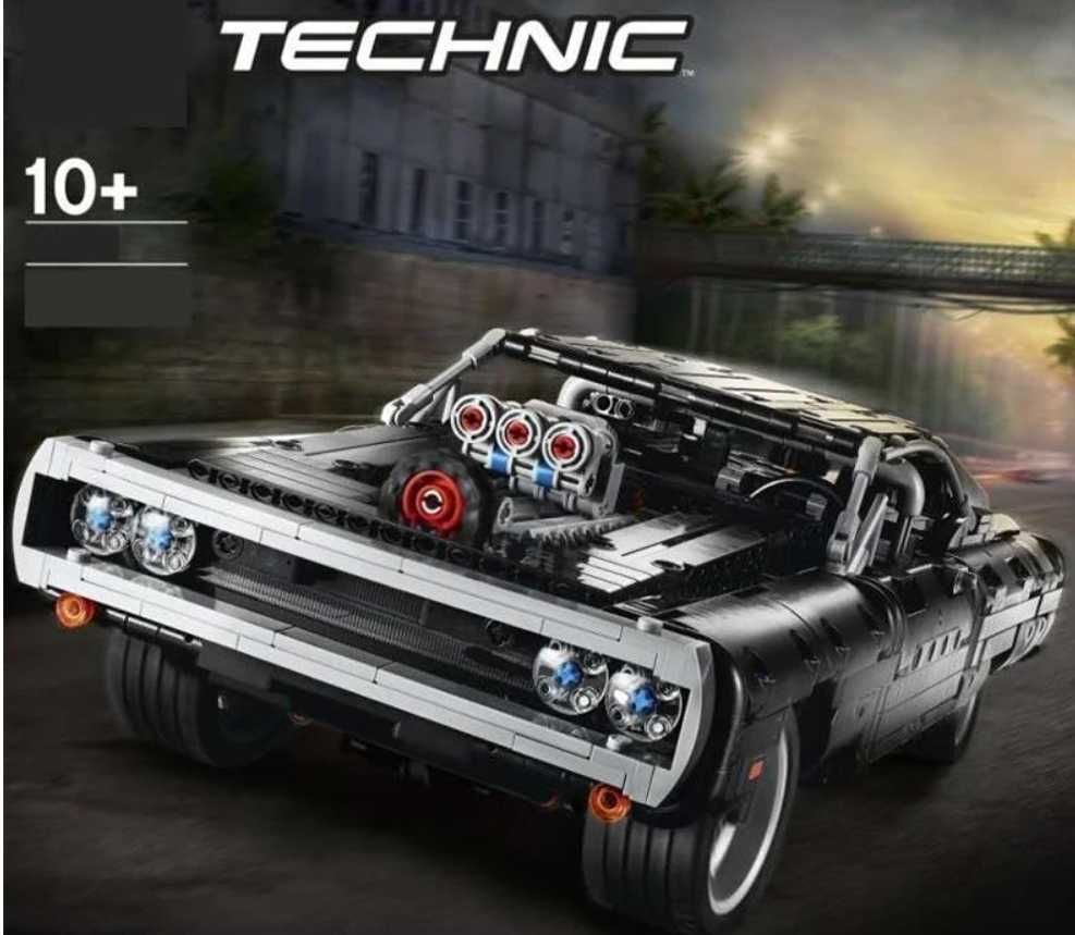 Конструктор Technic Dodge Charger 1077 деталей 42111